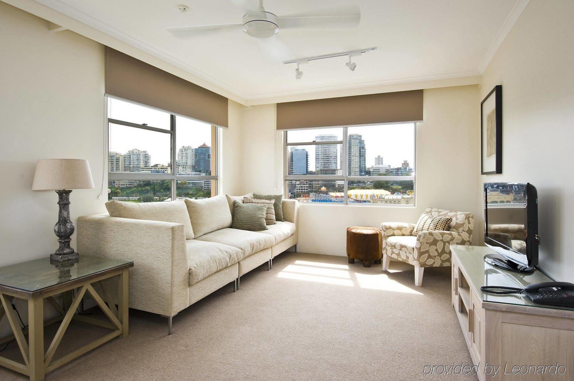 Harbourside Apartments Sydney Room photo